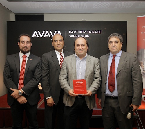 FOTO 2 Avaya