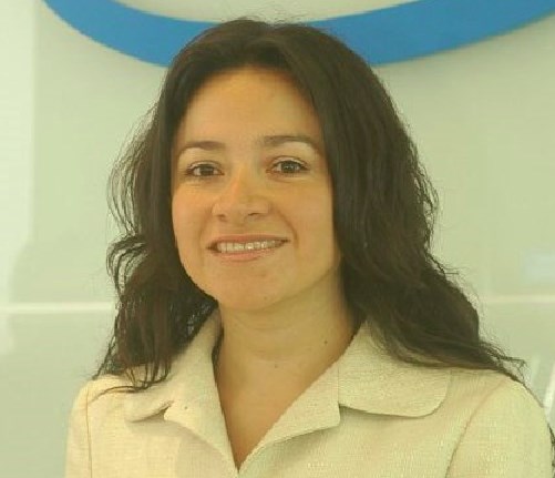 Tablets: Las nuevas favoritas de los latinoamericanos Elizabeth Moncada Gerente de Desarrollo de Mercado de Intel Cono Sur