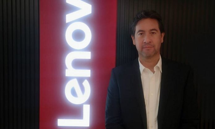 Francisco Valenzuela, Relational Sales Manager Lenovo Chile