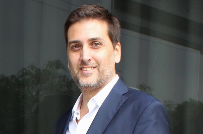 Adrian Romero_PRIMUS (2)