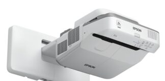PUCV retoma clases presenciales bajo modalidad híbrida con Epson