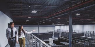 Conozca la nueva familia Easy Rack de APC by Schneider Electric