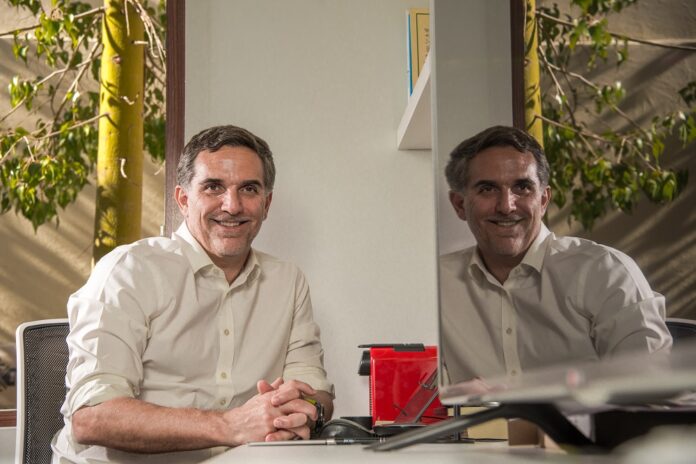 Roberto Donoso, Country Manager de Epson Chile