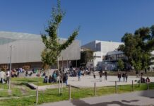La Universidad de Chile implementa un ambicioso proyecto de aulas híbridas