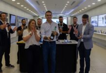 Samsung reinaugura tres nuevas tiendas presenciales en Santiago y Temuco