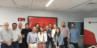Nexsys y Red Hat realizan clínica de ventas para sus socios estratégicos
