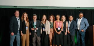 Licencias OnLine recibe el premio al Mejor Distribuidor 2022 en VeeamOn 2023
