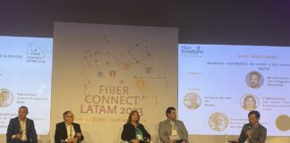 Chile avanza en el despliegue de fibra óptica en todas sus regiones