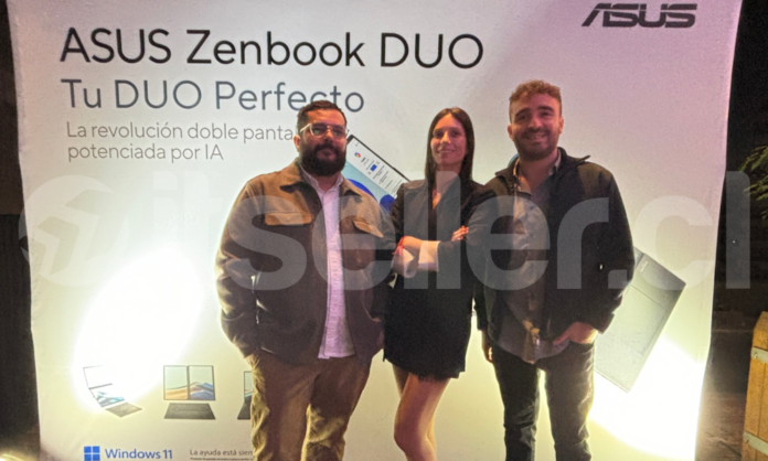 Team Asus en el lanzamiento de la Zenbook DUO 2024