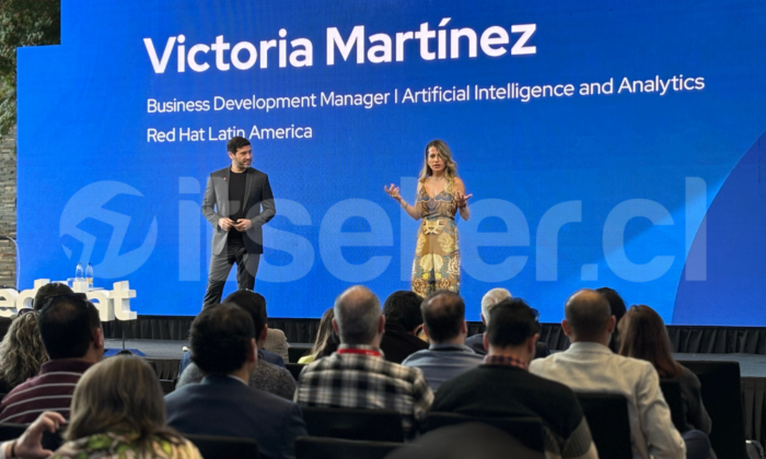 Thiago Araki y Victoria Mart&iacute;nez
