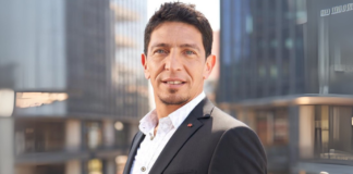 Chile avanza hacia la eficiencia energética real a través de las energías renovables y el almacenamiento Víctor Paredes, Director de Power System para el Clúster Sur Andino de Schneider Electric.