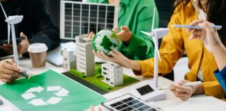 Las 3 tecnologías que impulsan la sostenibilidad en centros de datos Schneider Electric presenta sus soluciones de sostenibilidad.