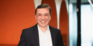 Liberación de valor: por qué los modelos privados de IA están liderando la transformación empresarial _Q4A0240-AlexandreDuarte