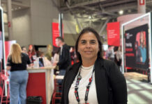 Daniela De Felice, de Licencias OnLine: “La especialización es fundamental para acompañar a los clientes en sus proyectos con Red Hat” Daniela De Felice, Brand Manager de Licencias OnLine, en el Red Hat Summit 2025