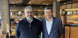 Las oportunidades y los nuevos productos que Kingston impulsa en Chile Francisco Silva, Country Manager de kingston para Chile, Perú y Ecuador y Jean-Pierre Cecillon, Director para Sudamérica de Habla Hispana en Kingston