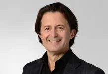 Vertiv adquirirá fabricante de soluciones de racks personalizados Gio Albertazzi, CEO de Vertiv.