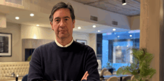 Francisco Valenzuela, de ViewSonic: “Nuestro objetivo es ser referentes por la experiencia que ofrecemos a los usuarios” Francisco Valenzuela, Regional Sales Manager para el Cono Sur en ViewSonic.