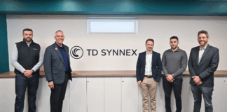 TD SYNNEX democratiza el acceso a las soluciones de seguridad empresarial de Broadcom Bruno Ramos, Patrick Dahn, Sebastián Brenner, Facundo Araujo y Dori Varas