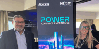 Forza y Nexxt Infraestructura presentan a su Product Manager en Intcomex Chile Guido Mondaca y Marianela Suco _ Forza Power Technologies y Nexxt Infraestructura