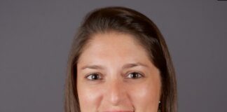 El costo de la inercia: midiendo los impactos del cambio Andrea Cavallari, Directora Sr. de estrategias de mercado de servicios para Latinoamérica en Red Hat.