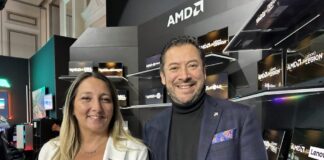 CES 2026: AMD impulsa la adopción de la IA con un ecosistema integral de soluciones Gustavo Ramírez, Consumer LATAM Sales Leader; y Carolina Gambarini, Marketing Manager,en AMD.