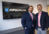 ARKAVIA utiliza en su CyberSOC la solución de Stellar Cyber para profundizar los insights y acelerar la capacidad de respuesta José Ramírez, Vicepresidente de Ventas de Stellar Cyber para América Latina; y David Alfaro Medina, CEO de ARKAVIA.