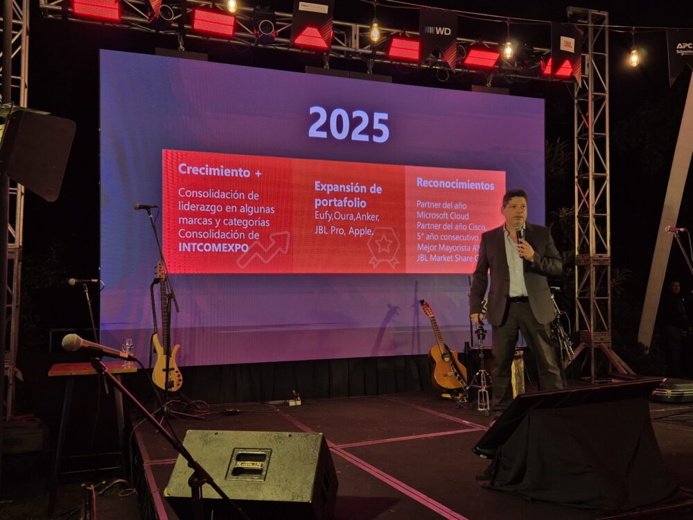 Hans Cristi, Gerente General en Intcomex Chile.