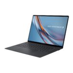 [GALERIA] ASUS ExpertBook Ultra (1)