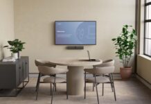 Jabra PanaCast U30: El nuevo aliado para equipar salas de reuniones BYOD Jabra presenta su nueva barra de vídeo PanaCast U30.