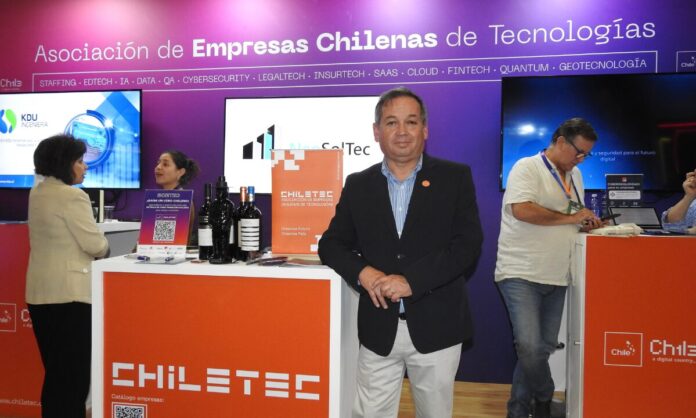 César Cornejo, Director de Chiletec.