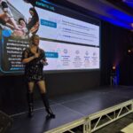 [GALERIA] Marcia Etulain presentando