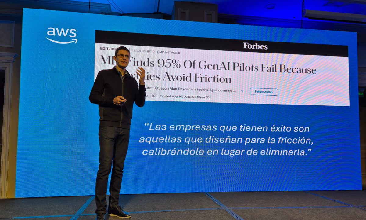 Rafael Mattje, Líder de Tecnología para la Región Sur de Latinoamérica en AWS. Rafael Mattje, Líder de Tecnología para la Región Sur de Latinoamérica en AWS.