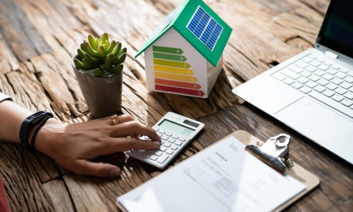 Empresas enfrentan plazo en agosto para cumplir la Ley de Eficiencia Energética. Empresas enfrentan plazo en agosto para cumplir la Ley de Eficiencia Energética.