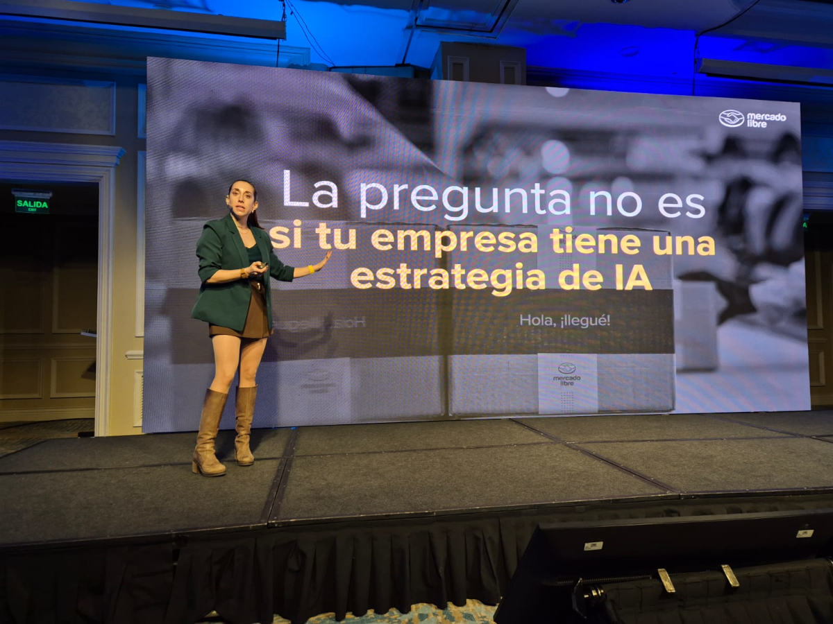 Camila Cembrano, Directora Comercial para el Marketplace en Mercado Libre Chile.