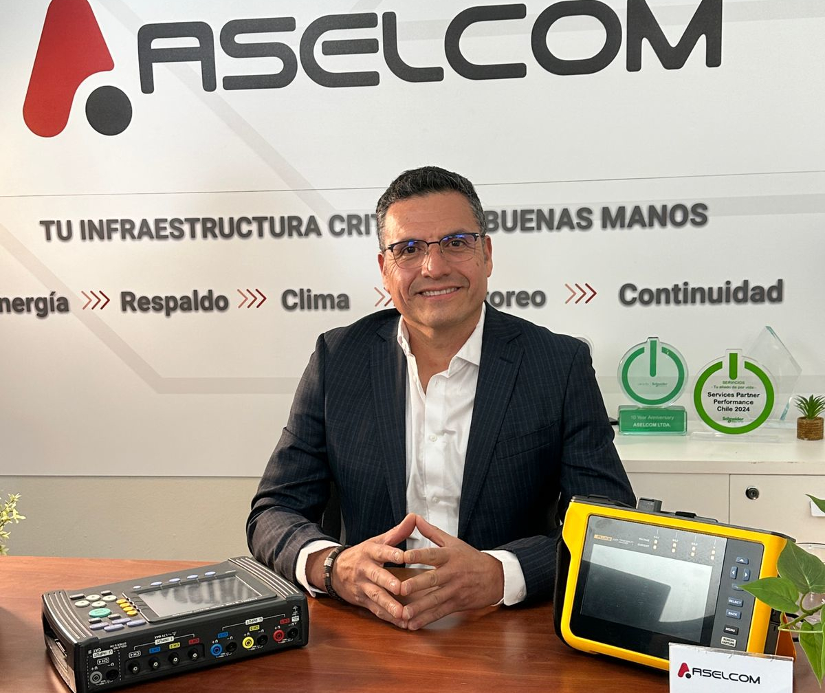 Carlos Venegas, Gerente de Operaciones de Aselcom.