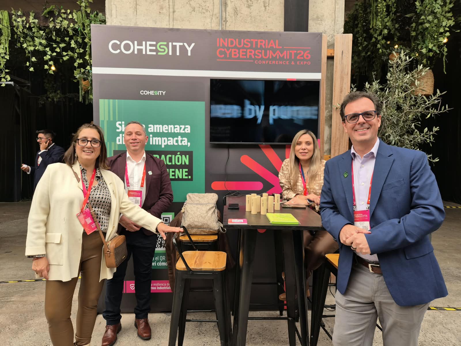 Gabriela Camaño, Ricardo Formas, Yanett Lagos, y Hernan Roth, durante la última edición de Cyber Summit.